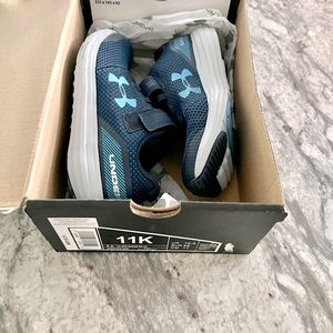 New In Box Toddler Boys Under Armour Tennis Shoes